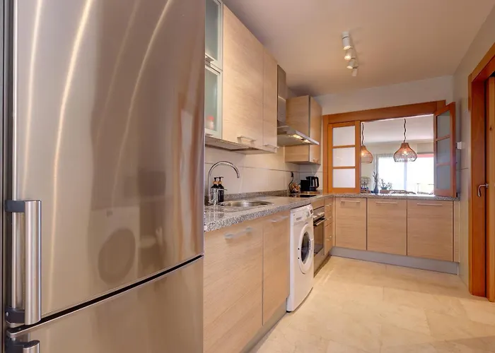 Panoramic Sea Views Penthouse 에스테포나