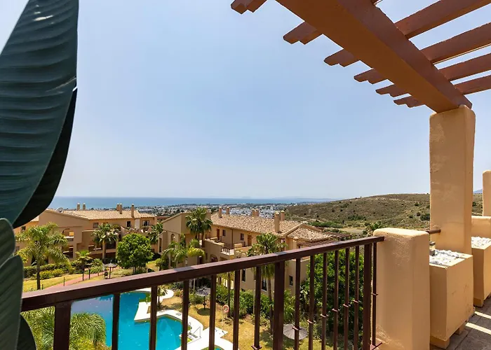 Panoramic Sea Views Penthouse 아파트