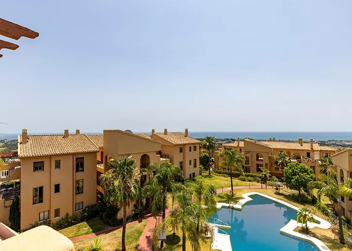 Panoramic Sea Views Penthouse 아파트 *